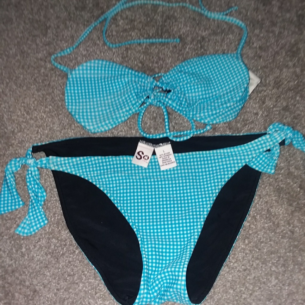 Bathing suit